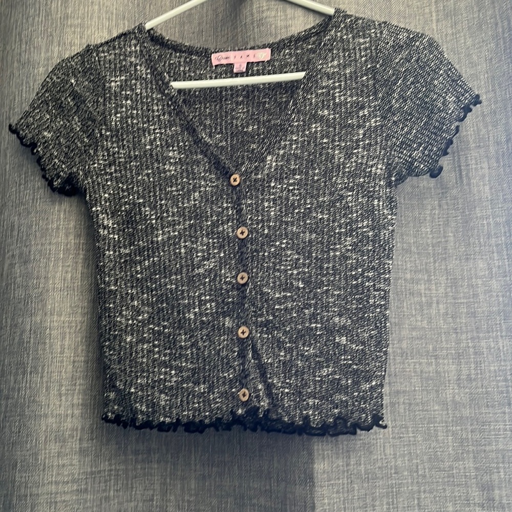 Lettuce Edge crop top